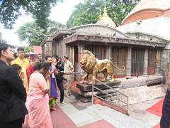 
      
      President Droupadi Murmu visits Kamakhya Temple in Guwahati
      
      