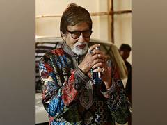 
      
      Big B thanks fans for their birthday wishes
      
      