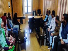 
      
      Director JKEDI reviews functioning of entrepreneurship centre 
      
      