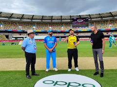 
      
      Australia win toss, opt to bowl against India in warm-up match
      
      