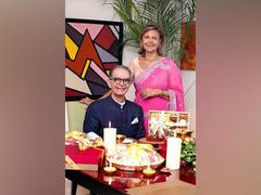 
      
      Diwali indulgence with Diwali hampers this year
      
      