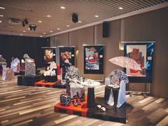 
      
      Genes Lecoanet Hemant exhibits 'Another Look'
      
      