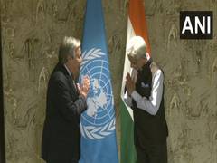 
      
      Jaishankar meets visiting UN chief Guterres in Gujarat
      
      