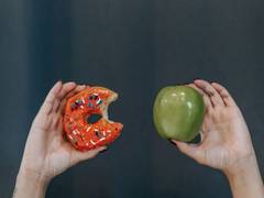 
    Lifestyle changes can be promoted by food choice, self-monitoring
    
