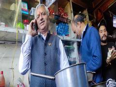 
      
      Tea seller & BJP candidate kickstart poll campaign in Shimla
      
      