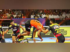 
      
      Pro Kabaddi League: Bengaluru Bulls down fighting U Mumba
      
      