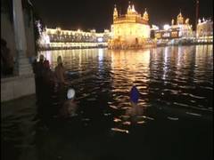 
      
      Devotees take dip in Holy Sarovar of Golden Temple on Diwali
      
      