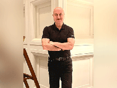 
      
      Anupam Kher celebrates Diwali with Big B, SRK, Rani...
      
      