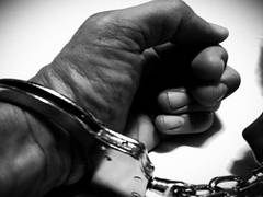 
      
      Police arrested a foreigner for using banned satellite phone
      
      