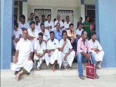 
      
      Barbers protest in Tirumala due to harassment by vigilance staff
      
      