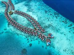 
      
      Enjoy some festive fun at Kandima Maldives for holiday 
      
      