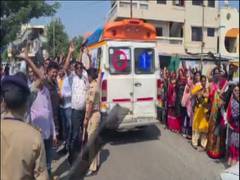 
      
      Gujarat: People show black flags to Arvind Kejriwal in Gujarat
      
      