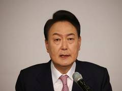 
      
      South Korean's Yoon declares national mourning period
      
      