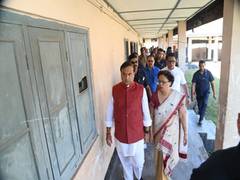 
      
      Assam CM inspects 5 schools in Guwahati
      
      