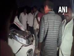 
      
      Seven pilgrims killed, five injured after being hit by SUV 
      
      