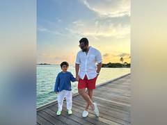 
      
      Pictures of 'daddy cool' Saif with son Taimur from Maldives trip
      
      