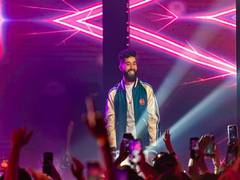 
      
       Punjabi singer AP Dhillon hospitalised after suffering injury 
      
      