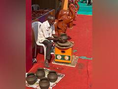 
      
      Chhattisgarh local artisans perform in NTDF
      
      