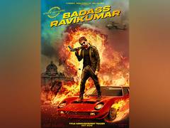 
      
      Himesh Reshammiya unveils song 'Butterfly Titliyaan'
      
      