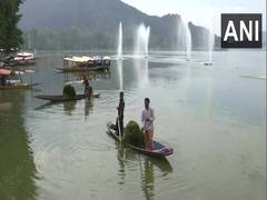 
      
       US embassy Diplomats visit Srinagar 
      
      