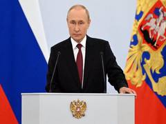 
      
      Putin signs law to mobilize Russian citizens with criminal record
      
      