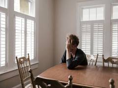 
      
      Study suggests how dissociative symptoms affect brain
      
      