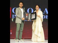 
      
      Gaurav Dubey wins ET Global Indian Leaders Awards 2022 
      
      
