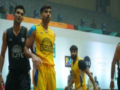 
      
      Over 700 athletes participate in Elite Pro Basketball tryouts
      
      