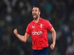 
      
      T20 WC: Fitness issues for England ahead of semifinal against Ind
      
      