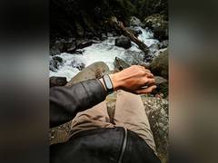 
      
      Researchers reveal how wrist band camera captures entire body 
      
      