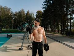 
      
      Study reveals muscle strength tied to biological age
      
      