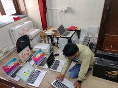 
      
      Lapshop.in, has received 2x growth 
      
      