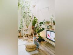 
      
      Side effects of watching violent television on children: Study 
      
      