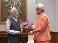 
      
      J-K LG Manoj Sinha calls on PM Modi
      
      