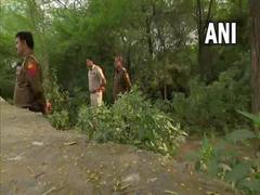 
      
      Shraddha murder case: Delhi Police takes accused to jungle
      
      