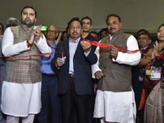 
      
      Union Minister Narayan Rane inaugurates Khadi India Pavilion
      
      