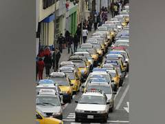 
    Congestion in traffic may contribute to lower birthweight
    