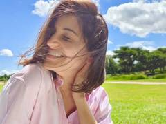 
      
      Check out who calls Anushka Sharma 'favourite', it's not Virat 
      
      