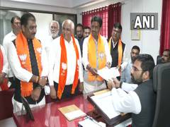 
      
      Alpesh Thakor files nomination for Gujarat Assembly Election
      
      