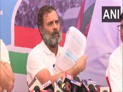 
      
      Veer Savarkar betrayed leaders like Mahatma Gandhi, Nehru: Rahul
      
      