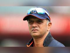 
      
      Ravichandran Ashwin defends Dravid's break
      
      