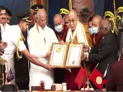 
      
      Gandhi-Mandela Foundation awards peace prize to Dalai Lama
      
      