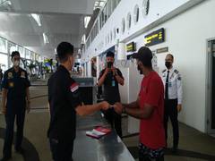 
      
      Three Indian fishermen released by Indonesia 
      
      