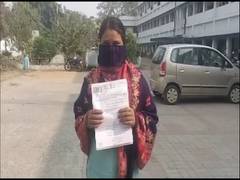 
      
      Bihar: Woman alleges 'love jihad', files court complaint 
      
      