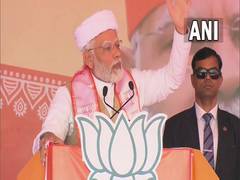 
      
      Why seek vote from those allying with anti-Narmada forces: PM 
      
      