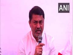 
      
      Patole hits out at Koshiyari over Shivaji remark
      
      