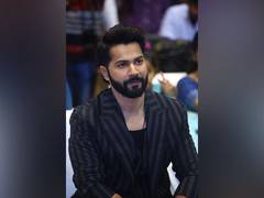 
      
      Varun's road trip song 'Baaki Sab Theek' to be out soon
      
      