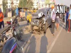 
      
      Maharashtra: 6 people injured in Navale bridge accident
      
      