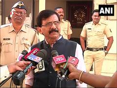 
      
      Sanjay Raut praises Rahul Gandhi amid Savarkar row
      
      