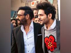 
      
      Kartik Aaryan, Ajay Devgn's great camaraderie captured on camera
      
      